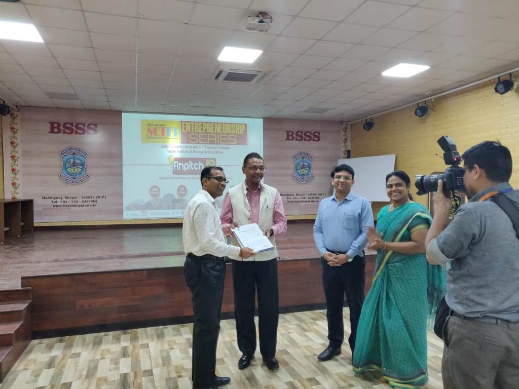 Awareness session of the SI-Fi Entrepreneurship Challenge of IIM Lucknow organized at BSS College