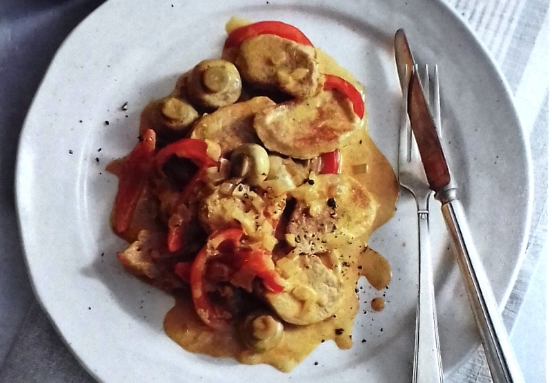 Madeira pork with paprika