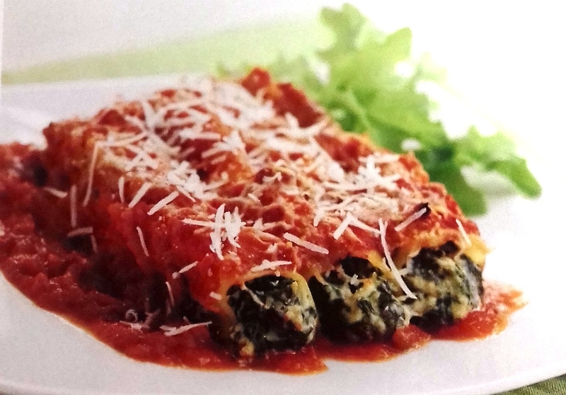 Cannelloni with ricotta and spinach