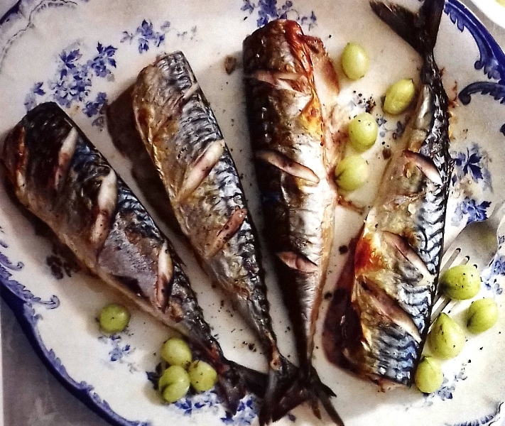 Mackerel with gooseberry sauce