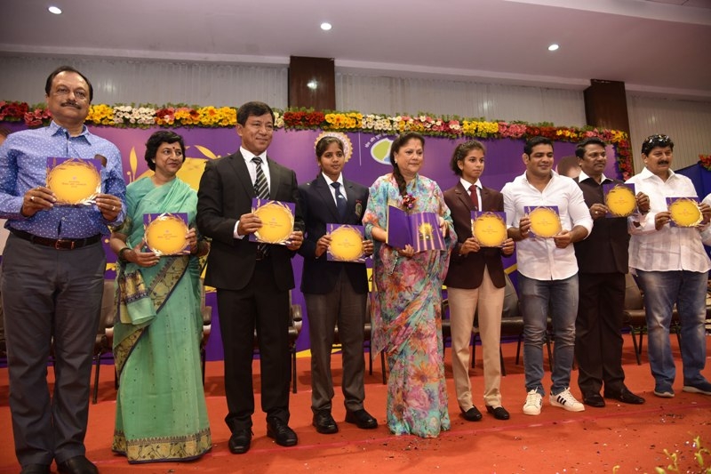 Change your negativity into success – Scindia