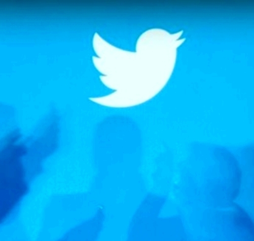  Twitter rolling out updated search tab for iOS users 
