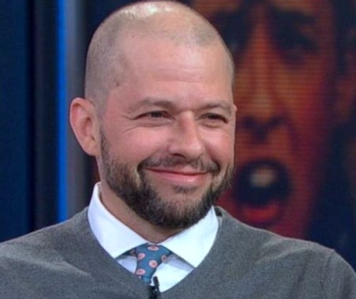  Jon Cryer Set as Lex Luthor in 'Supergirl' 