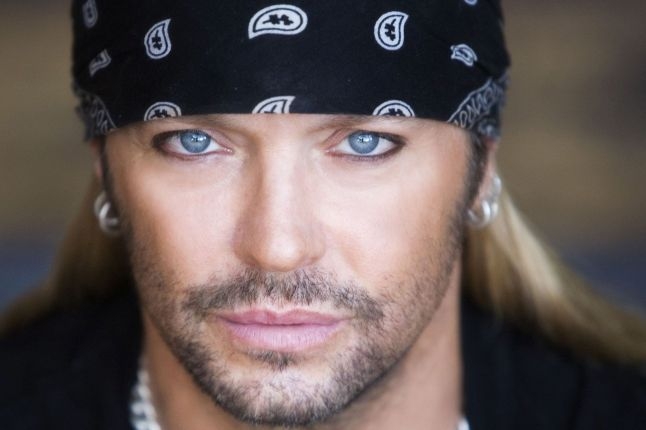  Bret Michaels discharged from hospital after kidney stone surgery 
