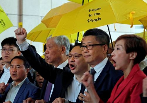  Hong Kong democracy protesters plead not guilty 