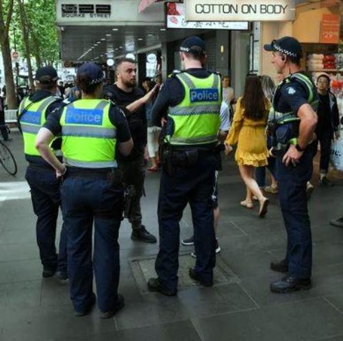  3 arrested in Australia for plotting 'IS-inspired' attack 