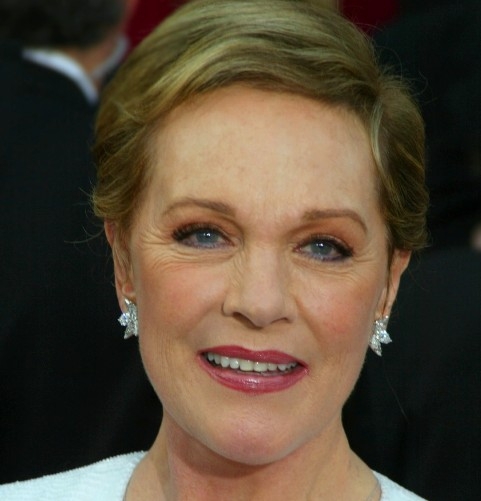  Julie Andrews to voice Key Role in 'Aquaman' 