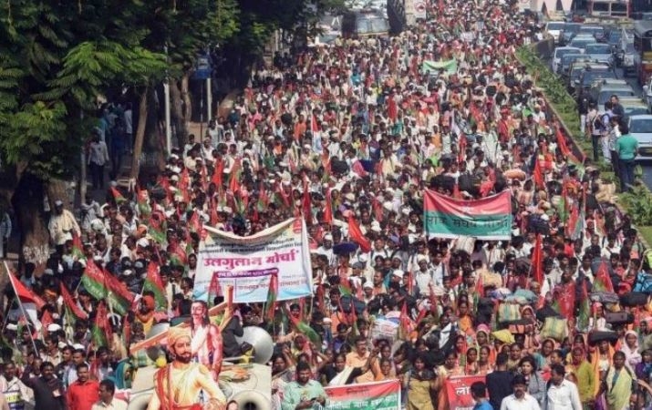  Artistes express solidarity with farmers' march 