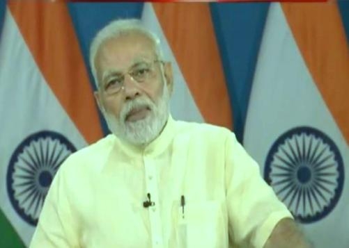 आख़िर क्यों प्रधानमंत्री मोदी के नोटबंदी के फ़ैसले पर अभी भी उठ रहे हैं ‘सवाल’?