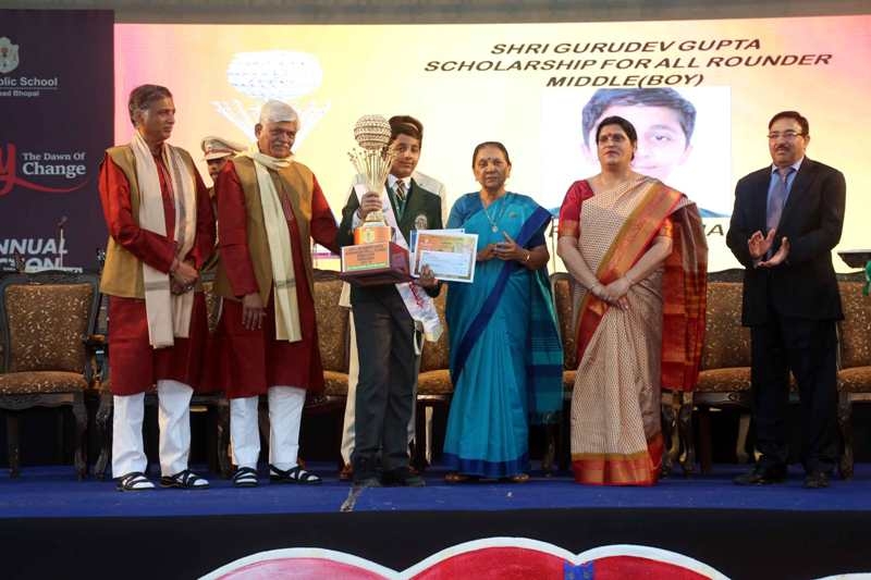 Capable persons should help the needy: Governor Patel