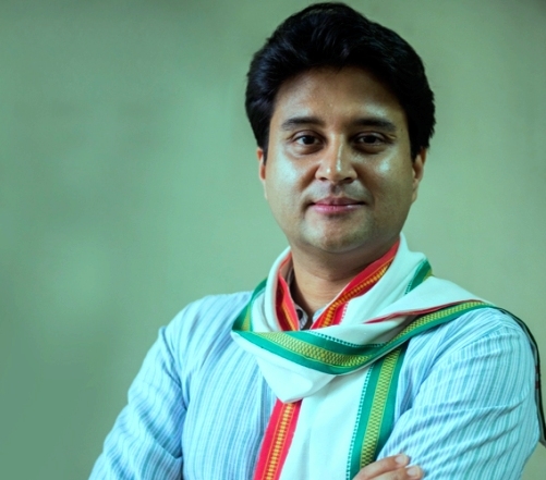 ज्योतिरादित्य सिंधिया ने कांग्रेस प्रत्याशियों को दी शुभकामनाएं