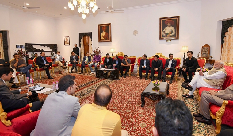 PM Modi meets Bollywood delegation