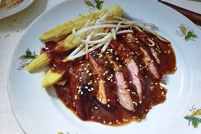 Oriental duck with ginger