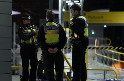  3 stabbed at Manchester railway station 