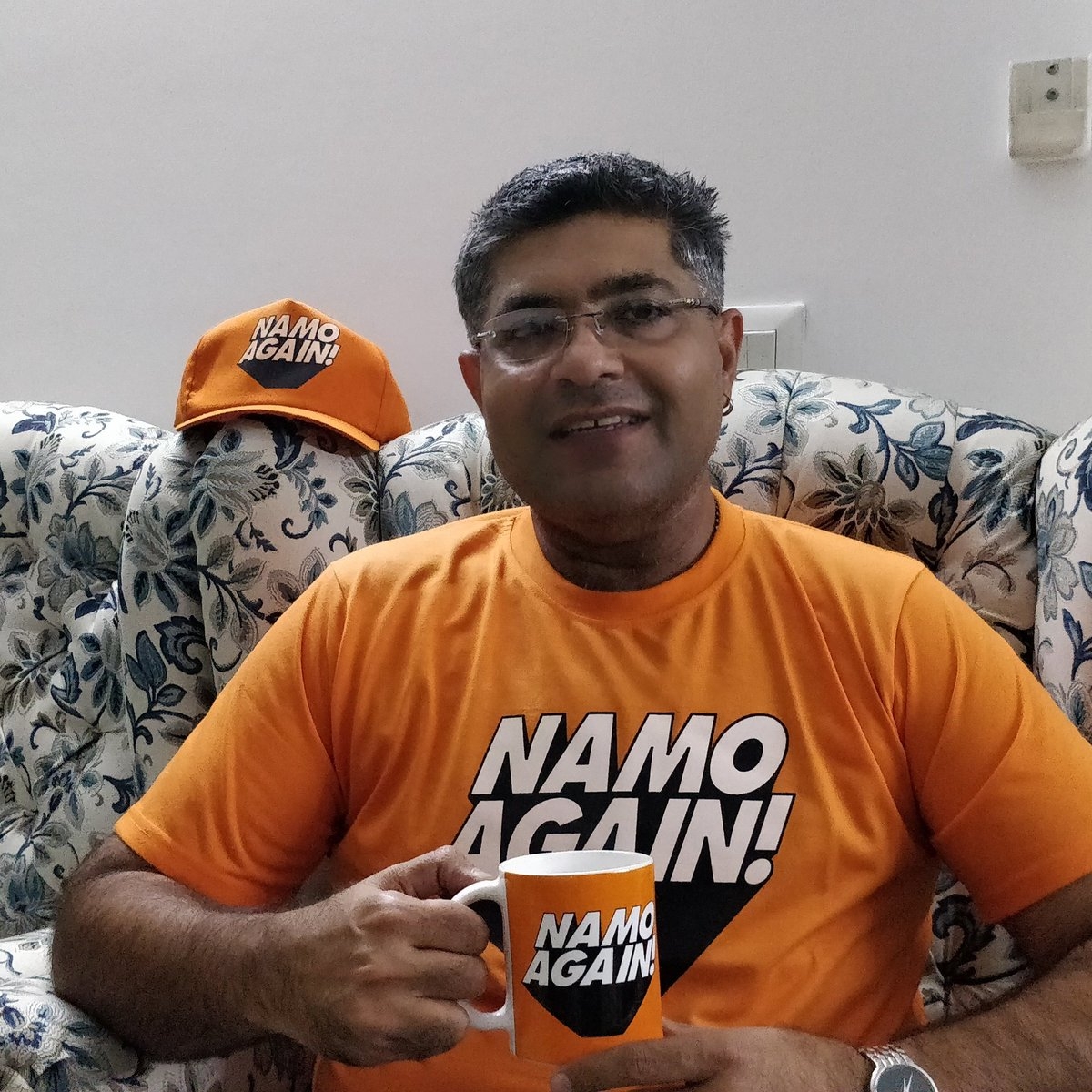 People with NaMo Again merchandise selfies flood Social Media
