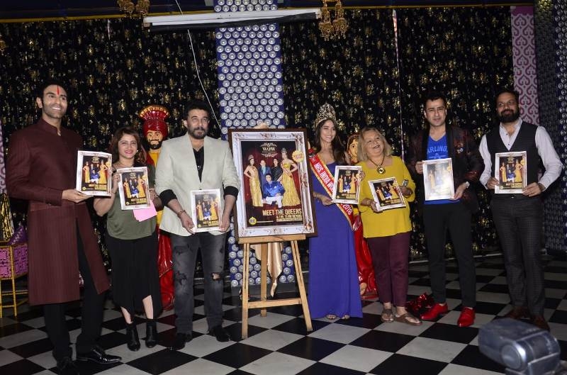 Deepak Tijori, Mandeep Kaur and Sandip Soparrkar unveil the cover of WOW Magazine January issue