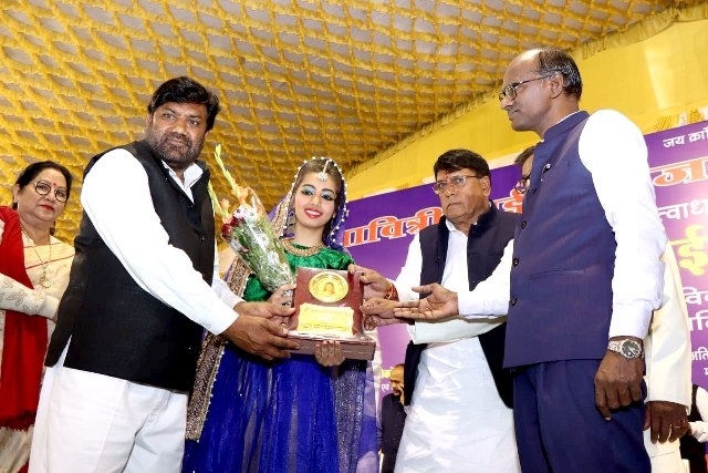 Savitri Bai Phule’s personality is inspirational for girl students