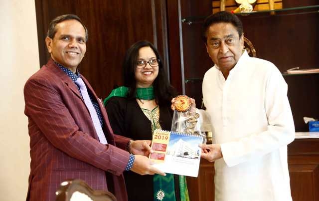 Pro-Chancellor Majumdar pays courtesy visit to CM Kamal Nath