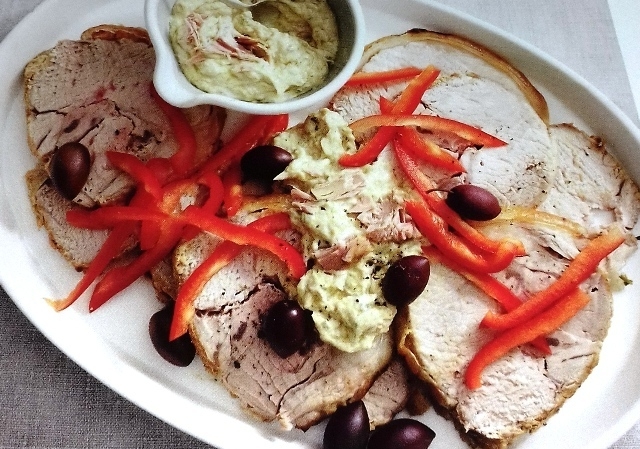 Veal with tuna mayonnaise