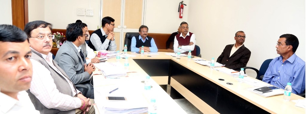 PWD’s roads should be constructed within stipulated time in Capital