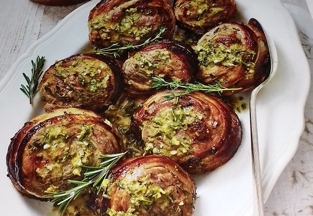 Lamb noisettes with orange and honey