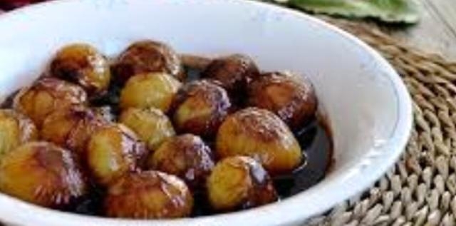 Glazed shallots