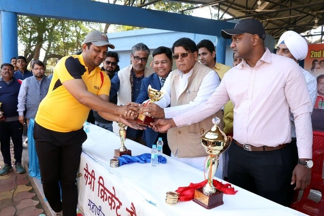 Minister Sharma presents trophies to winners of Maitri cricket match