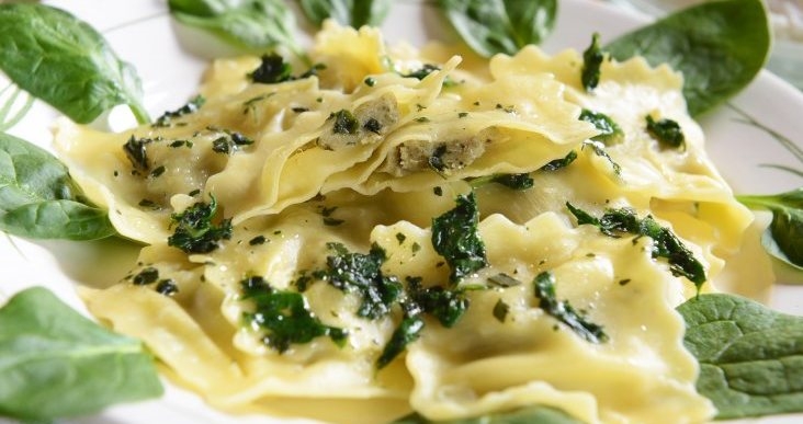 Ricotta and spinach ravioli