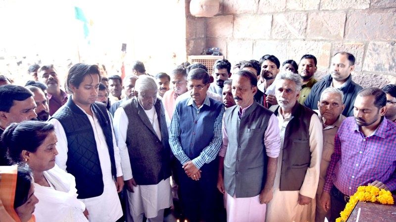 Minister Arif Aqueel inspects ongoing construction works