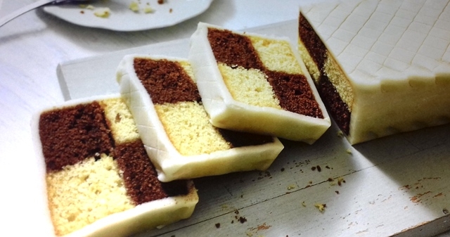 Battenberg cake