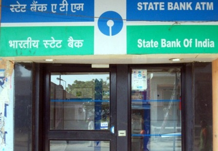 बिना डेबिट कार्ड के एसबीआई एटीएम से निकालिये रकम!