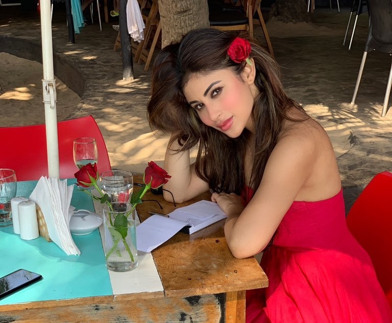 Gorgeous Mouni Roy looking hot on her holiday at beach 