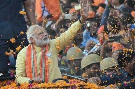 ओपिनियन पोल्स के संकेत; अबकी बार, फ़िर से मोदी सरकार