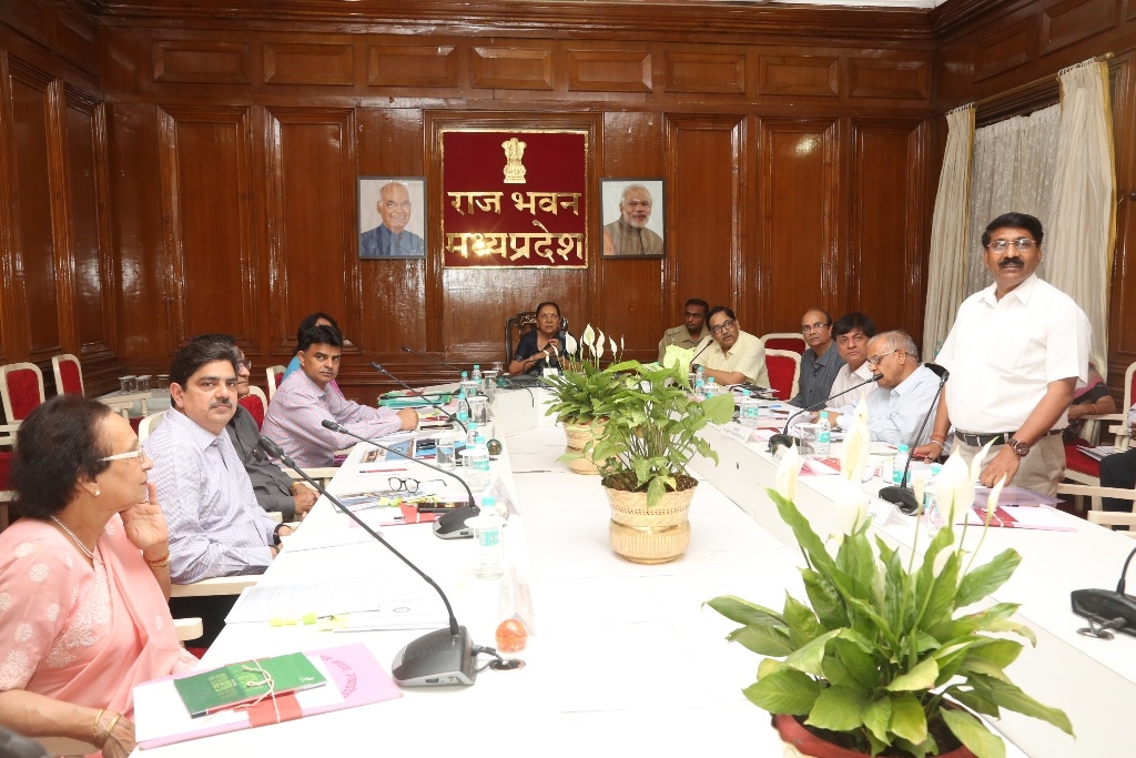 सामाजिक महत्व के कार्यों का भी आंतरिक मूल्यांकन करें विश्वविद्यालय : राज्यपाल