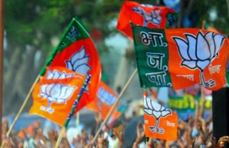 भाजपा नेताओं ने दिये ‘संकेत’; शायद भाजपा को ना मिले लोकसभा चुनाव में पूर्ण बहुमत!