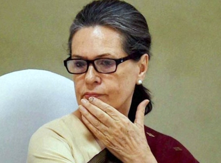 सोनिया गांधी के सामने ‘सबसे बड़ी’ चुनौती!