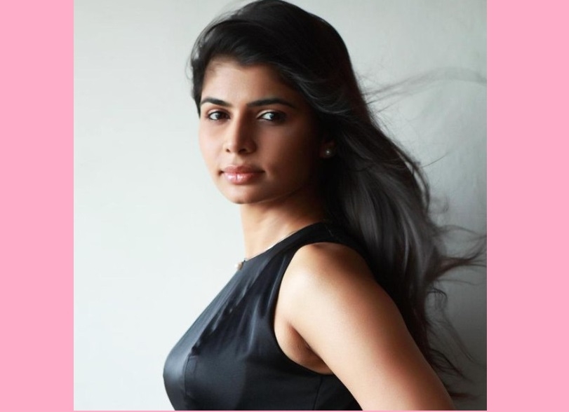 Twitter user demand nude photos to Tamil singer Chinmayi, Look how she replied 