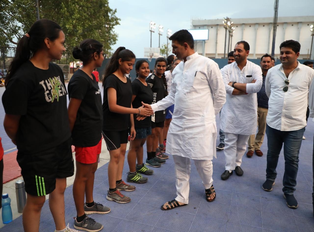 खेल मंत्री जीतू पटवारी ने समर कैम्प का निरीक्षण कर व्यवस्थाओं का जायजा लिया