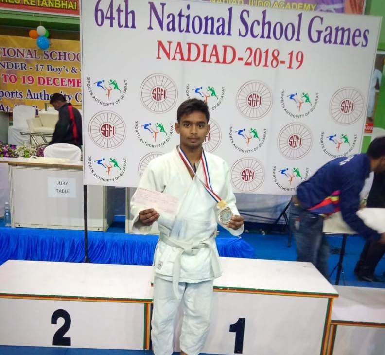 Judo player Himanshu will represent Indian team in World School Combat Games Hungry