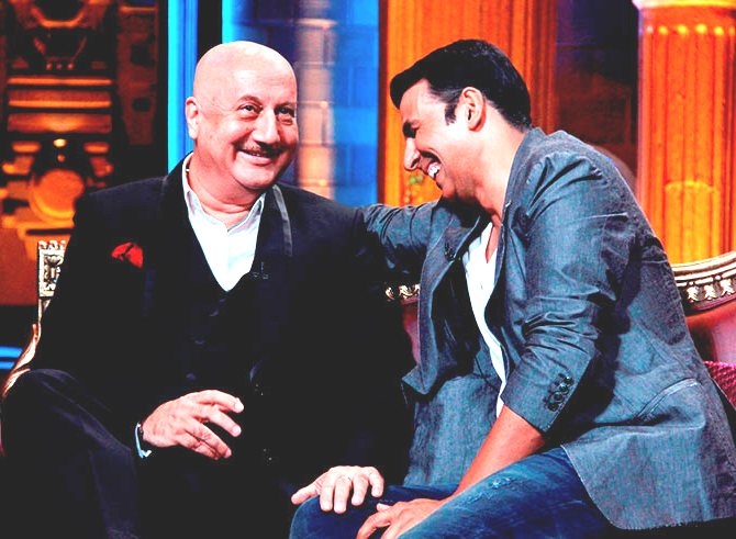 Look what Anupam Kher and Akshay Kumar did last night in Pattaya!