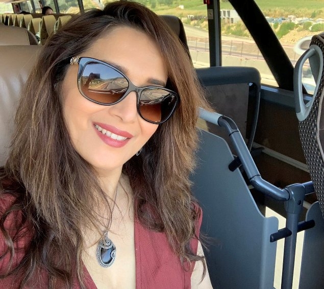 Madhuri Dixit starts wishing B’days to fans