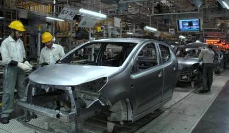 Unemployment in the auto industry increases due to historic 'decline' in vehicle sales  