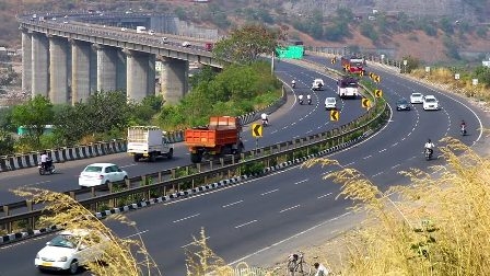 जानिए किन तरीक़ों से कम खर्च होगा कार में पेट्रोल-डीज़ल?