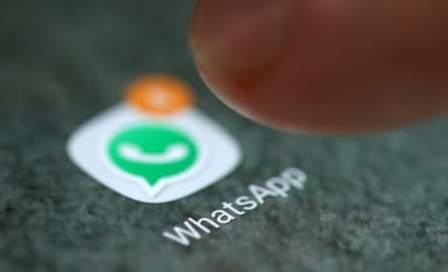 Be careful! Hackers can hack WhatsApp chat by using bug!