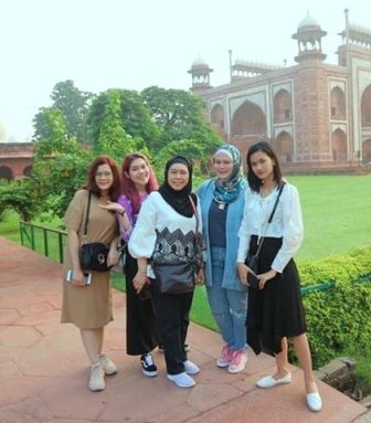 Study says about 86% Indians likely to enjoy a vacation with their buddies over their family