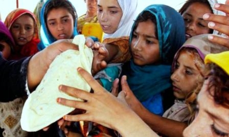 The poor people of Pakistan yearn for bread  