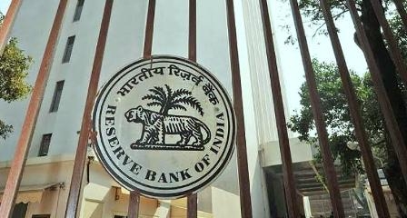 बैंकों के बढ़ते एनपीए से डगमगाई देश की अर्थव्यवस्था