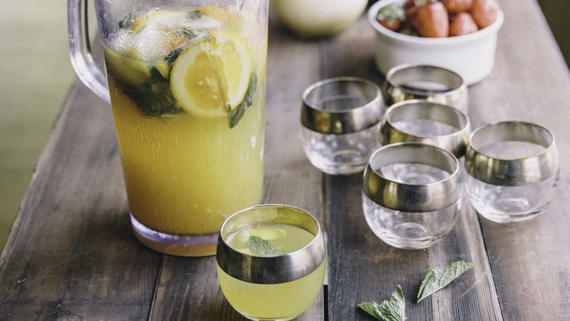 Bourbon Spiked Lemonade
