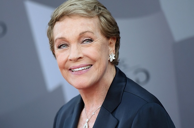 Julie Andrews reveals cocaine offering incident in her memoir 