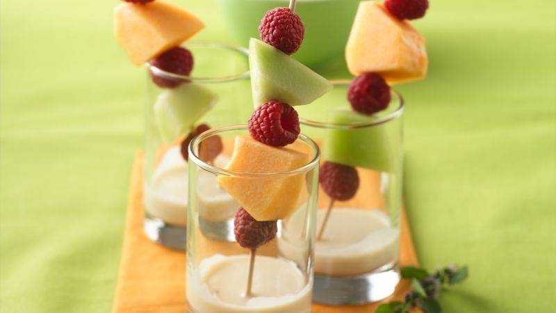 Ginger Mint Dip with Fruit